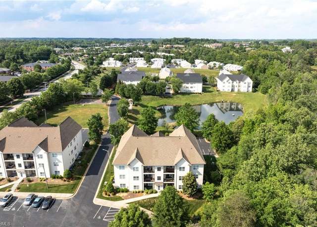 Property at 3620 Spanish Peak Dr Unit 3B, High Point, NC 27265, 2 beds, 2 baths