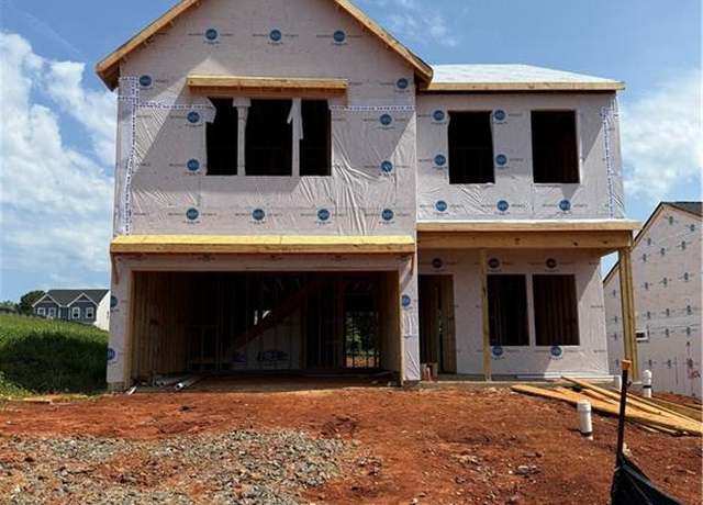Property at 553 Raspberry Hill Rd, Winston-salem, NC 27106, 4 beds, 3 baths