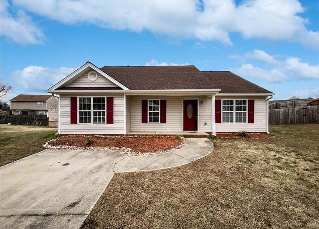 Property at 1901 Wheatfield Ct, Greensboro, NC 27405, 3 beds, 2 baths