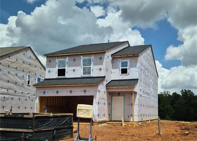 Property at 5079 Fallmeade Rd, Kernersville, NC 27284, 3 beds, 2.5 baths