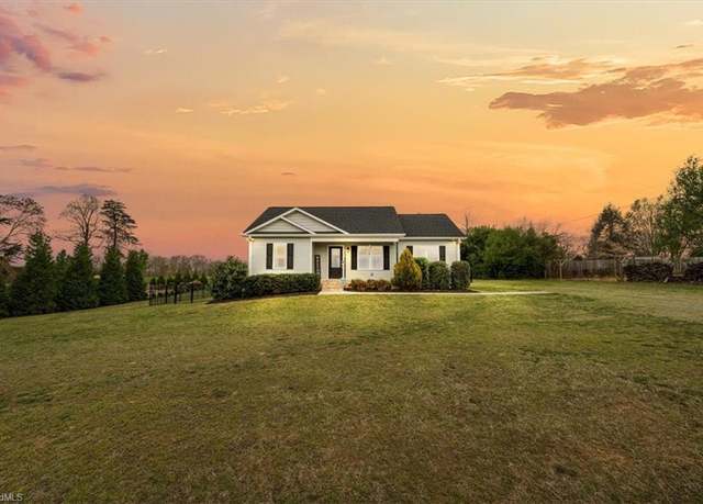 Property at 8509 Altavista Dr, Stokesdale, NC 27357, 3 beds, 2 baths