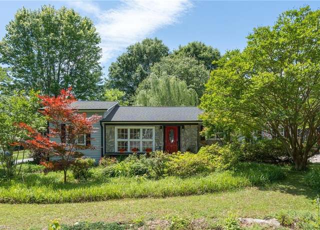 Property at 238 Maple St, King, NC 27021, 2 beds, 2 baths