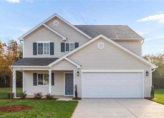 Property at 3806 Sanderston Dr, Greensboro, NC 27405, 4 beds, 2.5 baths