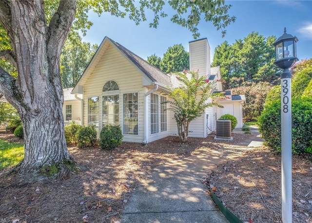 Property at 3908 Westridge Meadow Cir, Clemmons, NC 27012, 2 beds, 2 baths