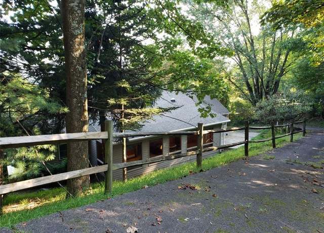 Property at 1695 Elk Spur Rd, Fancy Gap, VA 24328, 3 beds, 2 baths