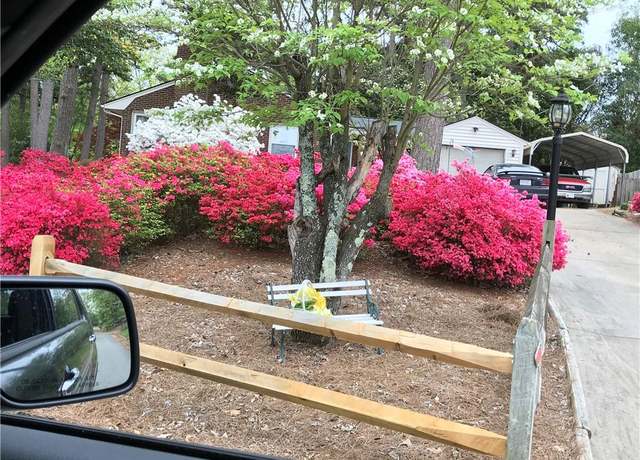 Property at 200 Trail Two, Burlington, NC 27215, 3 beds, 1 bath