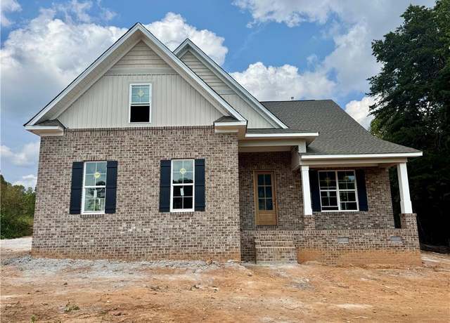 Property at 8307 Pyramid Dr, Summerfield, NC 27358, 3 beds, 3.5 baths