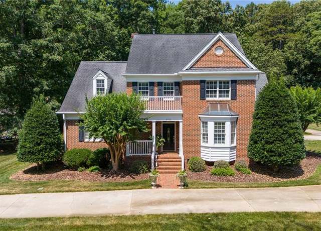 Property at 2467 Northmont Dr, Asheboro, NC 27205, 4 beds, 3.5 baths