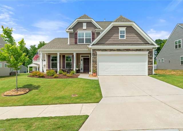 Property at 4077 Glenn Knoll Ln, Winston-salem, NC 27107, 4 beds, 2.5 baths