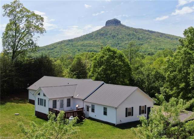Property at 1135 Hunts Grove Ln, Pinnacle, NC 27043, 3 beds, 2.5 baths