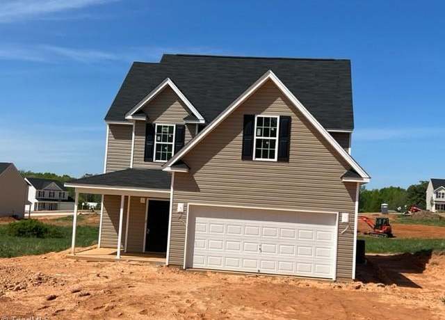 Property at 115 Lookout Trl, Madison, NC 27025, 4 beds, 2.5 baths