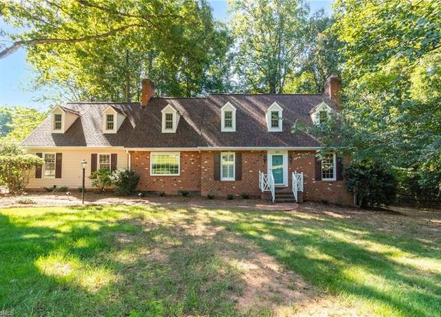 Property at 957 Bryansplace Rd, Winston-salem, NC 27104, 4 beds, 3.5 baths