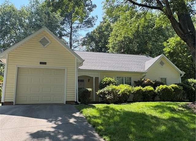 Property at 1056 Gales Ave, Winston-salem, NC 27103, 3 beds, 2 baths