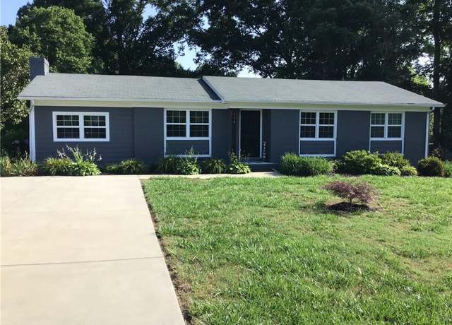 Property at 116 Ogden School Rd, Kernersville, NC 27284, 3 beds, 2 baths