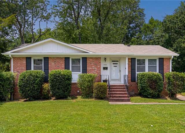 Property at 2504 Denise Dr, Greensboro, NC 27407, 3 beds, 1.5 baths