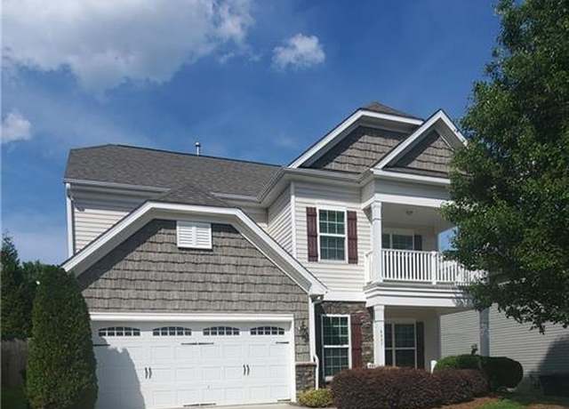 Property at 4887 Old Towne Village Cir, Pfafftown, NC 27040, 5 beds, 4 baths