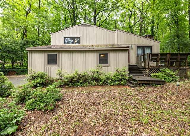Property at 7177 Mantlewood Ln, Kernersville, NC 27284, 3 beds, 2 baths