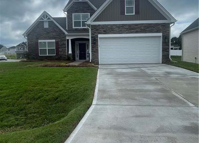 Property at 221 Kyndall Run Dr #54, Lexington, NC 27295, 4 beds, 2.5 baths