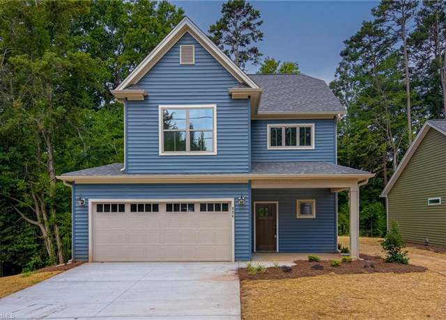 Property at 824 Vandar Dr, Winston-salem, NC 27106, 3 beds, 2.5 baths