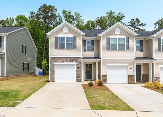 Property at 1133 Evelynnview Ln, Kernersville, NC 27284, 3 beds, 2.5 baths