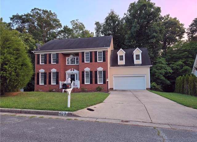 Property at 3111 Peninsula Dr, Jamestown, NC 27282, 5 beds, 2.5 baths