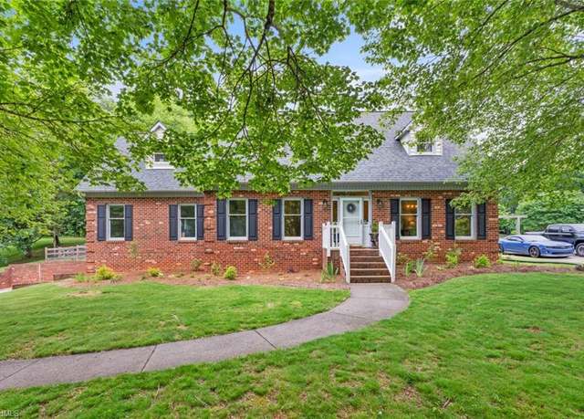 Property at 641 Doe Run Dr, Kernersville, NC 27284, 4 beds, 2.5 baths