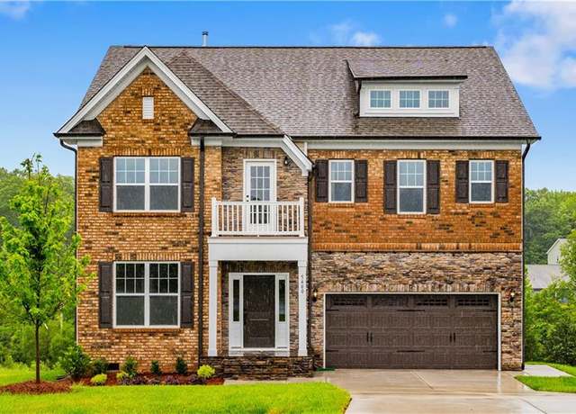 Property at 5400 Jumper Ct, Greensboro, NC 27455, 3 beds, 2.5 baths
