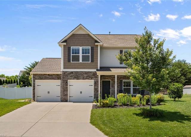 Property at 4028 Medina Ct, Pfafftown, NC 27040, 3 beds, 2.5 baths
