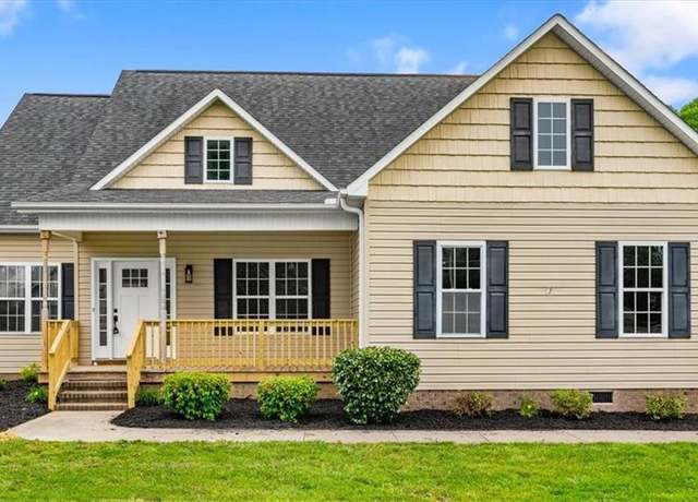 Property at 981 Farmington Rd, Mocksville, NC 27028, 3 beds, 2 baths