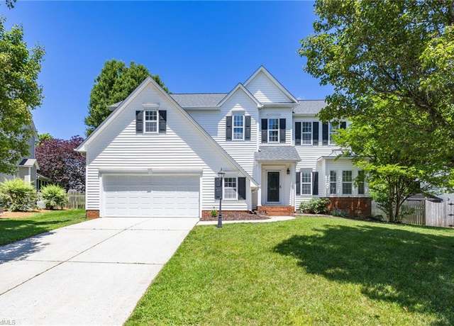 Property at 3609 Oak Field Ct, High Point, NC 27265, 5 beds, 2.5 baths