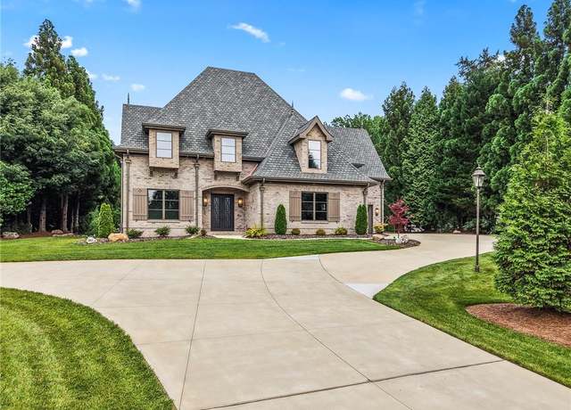 Property at 4009 Rolling Knoll Cv, Winston-salem, NC 27106, 4 beds, 4.5 baths