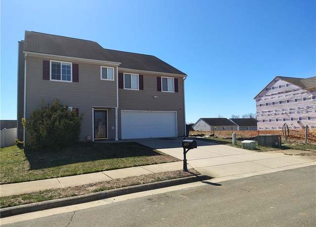 Property at 732 Brampton Dr, Mcleansville, NC 27301, 4 beds, 2.5 baths