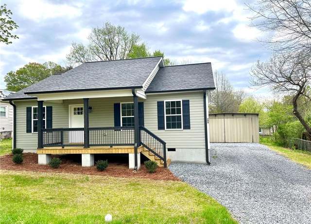 Property at 209 S 4th Ave, Mayodan, NC 27027, 3 beds, 2 baths