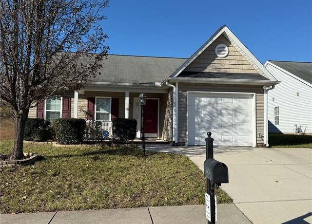 Property at 4474 Weatherton Dr, Kernersville, NC 27284, 3 beds, 2 baths