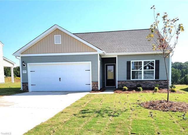 Property at 124 Courtland Dr, King, NC 27021, 3 beds, 2 baths