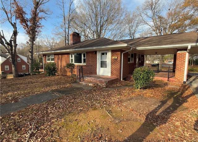Property at 1117 Center Church Rd, Eden, NC 27288, 3 beds, 1 bath