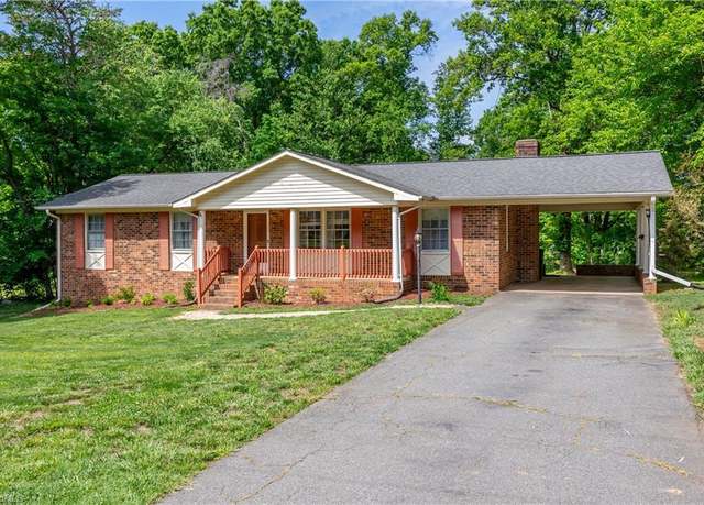 Property at 905 Hampton St, Eden, NC 27288, 3 beds, 2 baths