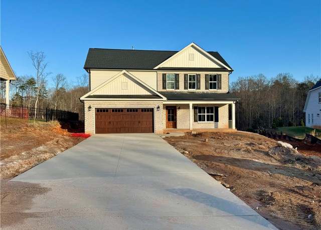 Property at 811 Gibb St, Winston-salem, NC 27106, 4 beds, 3.5 baths