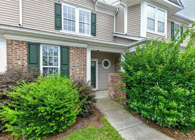 Property at 5909 Hollow Wood Ct, Winston-salem, NC 27104, 2 beds, 3 baths