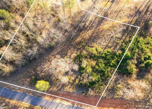 Property at Lot 22 Regal Oaks Dr, Wilkesboro, NC 28697