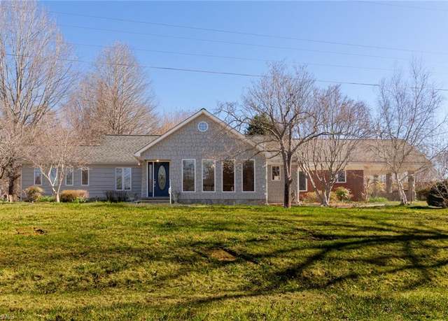 Property at 379 Woodhaven Rd, North Wilkesboro, NC 28659, 3 beds, 2 baths