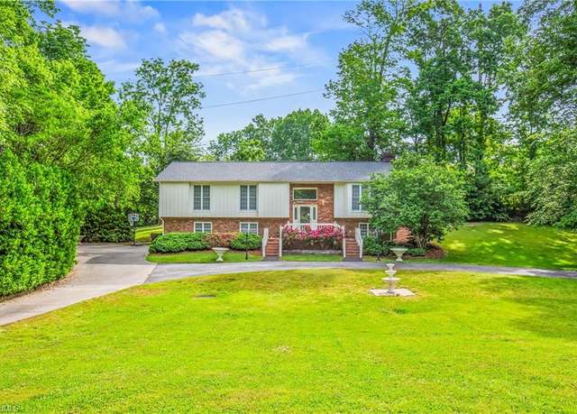 Property at 931 Nottingham Rd, High Point, NC 27262, 3 beds, 3 baths