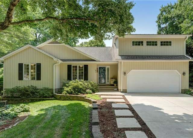Property at 7 Pineburr Ct, Greensboro, NC 27455, 3 beds, 3 baths