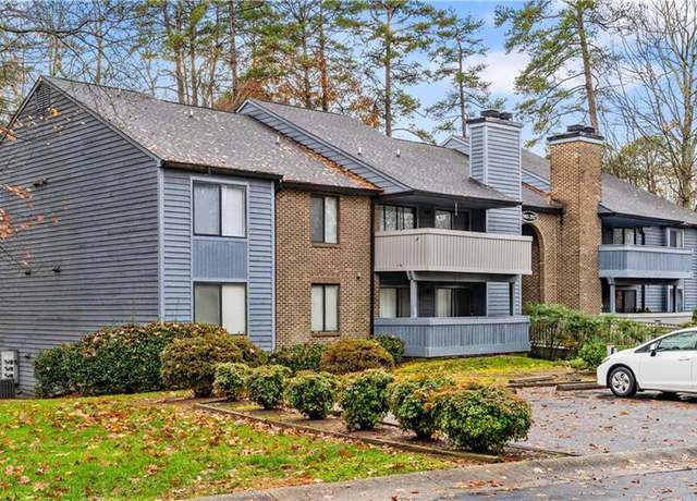 Property at 2903 Oaktop Cir, Greensboro, NC 27410, 1 bed, 1 bath