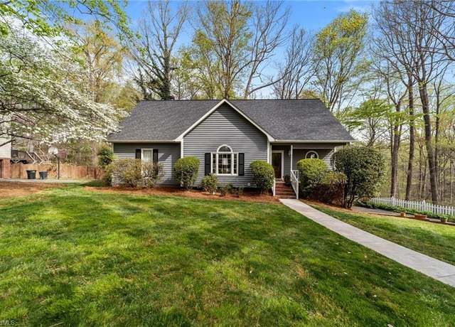 Property at 233 Lilac Dr, Kernersville, NC 27284, 3 beds, 3.5 baths