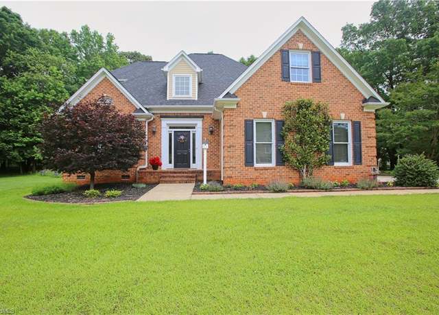 Property at 4894 Northcross Way, Mcleansville, NC 27301, 4 beds, 2.5 baths
