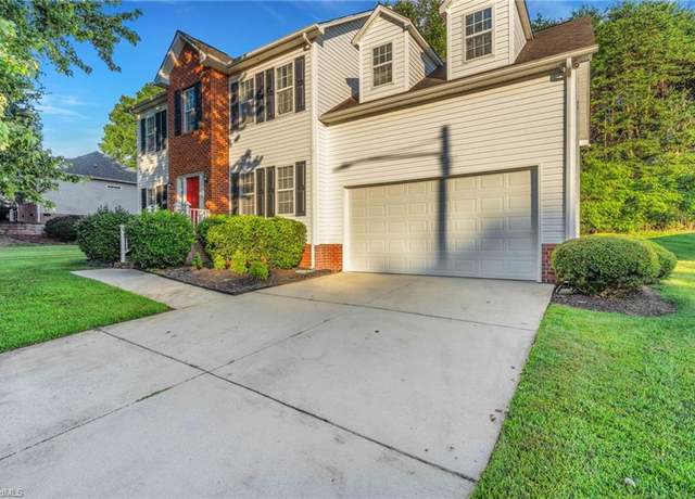 Property at 4126 Birchgarden Dr, High Point, NC 27265, 3 beds, 2.5 baths