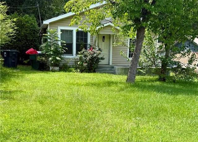 Property at 3106 Four Seasons Blvd, Greensboro, NC 27406, 2 beds, 1 bath