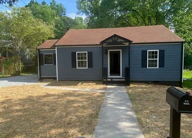 Property at 820 Broad Ave, Greensboro, NC 27406, 3 beds, 2 baths