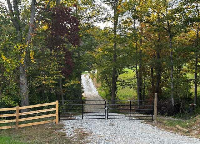 Property at 210 Towe Ln, Cana, VA 24317